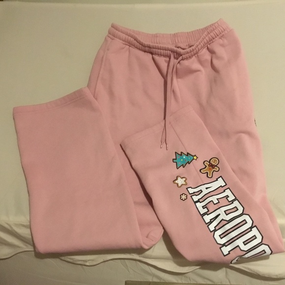 Hello Kitty Christmas joggers - Picture 3 of 6